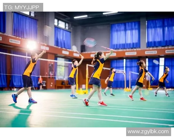 南京羽毛球队与广州羽毛球队赛后复盘团队协作的精彩瞬间与经验分享