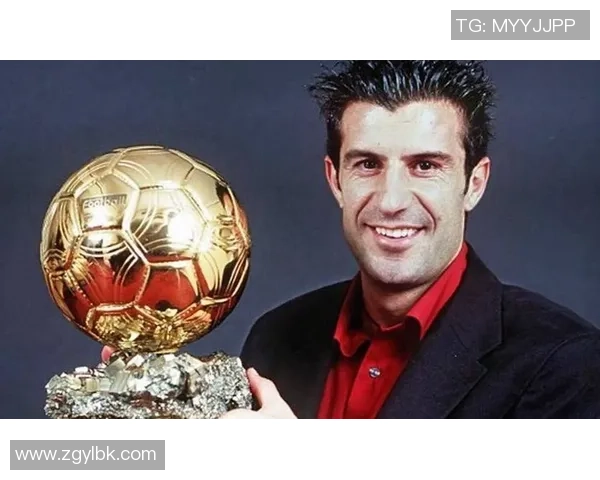 足球明星如何通过努力与坚持实现职业生涯的辉煌成就与影响力