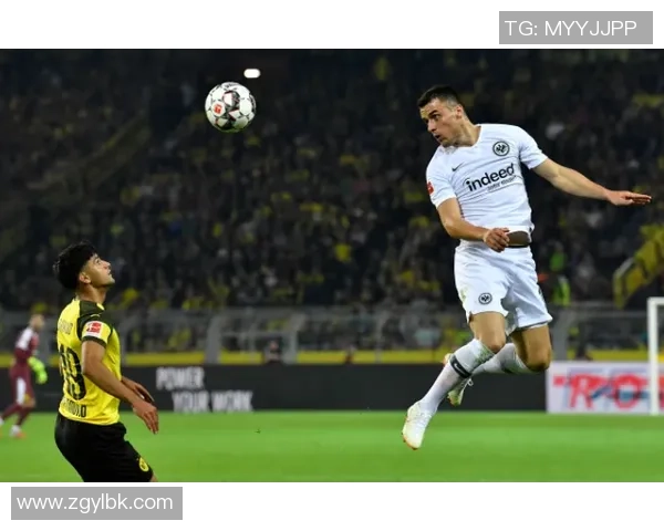 黑人足球明星的女友们：她们背后的故事与光辉时刻